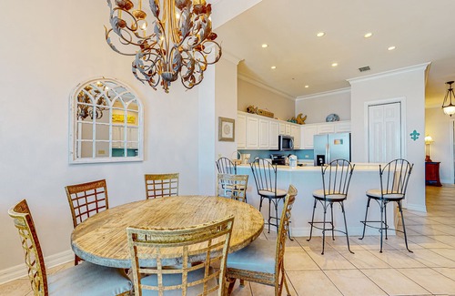 Ono Island Condo | Open condo, on-site pool & hot tub, gulf-front balcony, on the beach