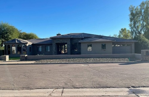 Central Scottsdale House | Open floor plan, pool, spa, 140" TV, minutes from shopping & golf