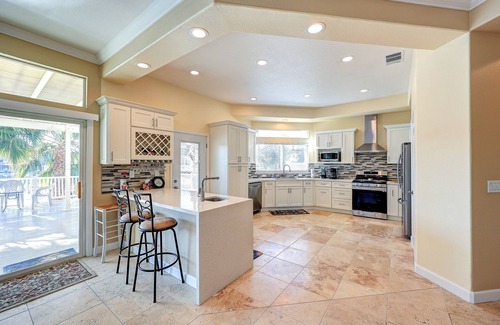 Discovery Bay House | OPEN FLOOR PLAN WITH SIDEYARD PARKING AND WONDERFUL REAR DECK WITH OVERHANG