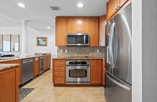 Pensacola Beach Condo | Open July 13-17! Beachfront + Beach Chair Setup ~ Onsite Pools/Spa