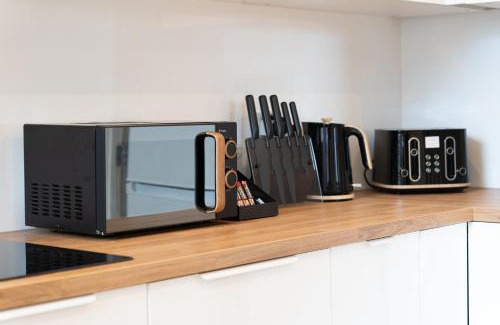 Portsmouth Apartment | Open Mind Property - Apartment with 2 Beds
