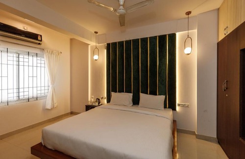 Vyalikaval HBCS Layout House | Open Terrace Penthouse With Smart Lighting