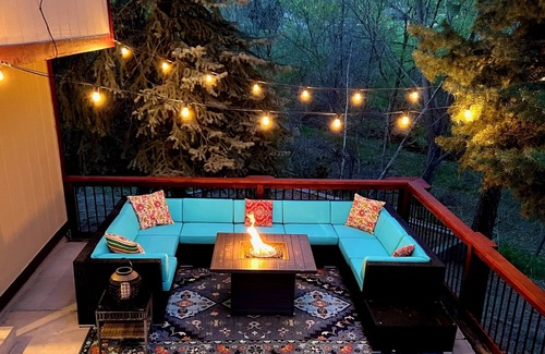Rockrimmon House | Open Thanksgiving week! Gated Retreat on premier property Dog Friendly!