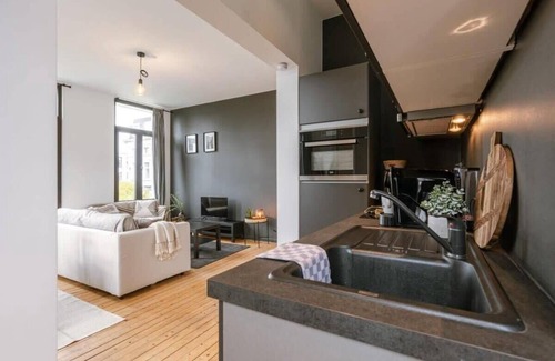 South Antwerp Apartment | Open view one-bedroom apartment with nice view