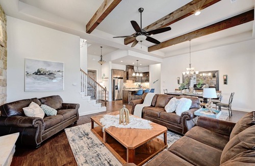 Burnet House | Open Water Luxury LBJ House with Heated Pool and Lakeside Pavilion! Sleeps 17