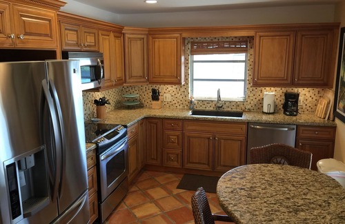 Marathon House | Open Water views, 100' dock Private Pool Ice machine DIRECT ACCESS open water