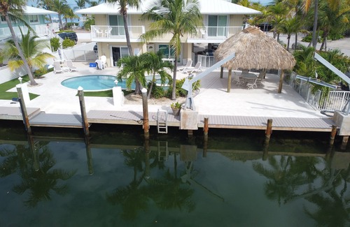 Marathon House | Open Water views, 100' dock Private Pool Ice machine DIRECT ACCESS open water