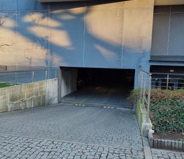 Olsztyn Apartment | Opera Kołobrzeska 6 Apartament z halą garażową przy Filharmonii