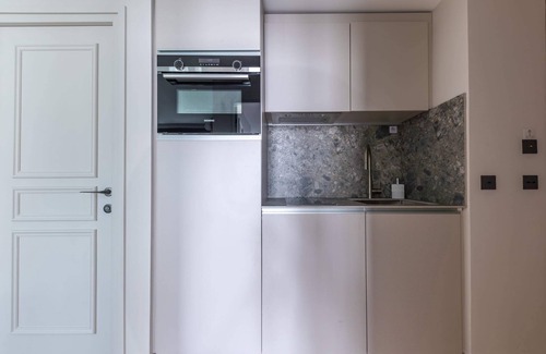 Chaussee-d'Antin Apartment | Opera - One Bedroom Balcony