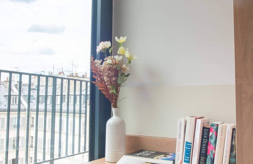 Chaussee-d'Antin Apartment | Opera - One Bedroom Balcony