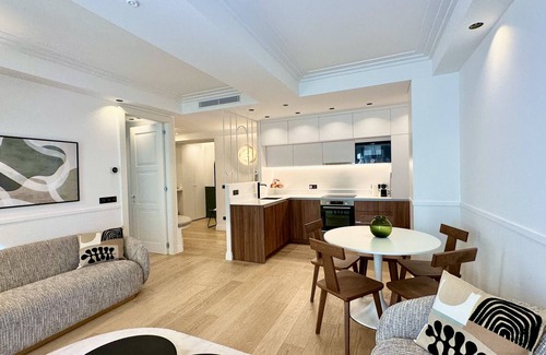 Riquier Apartment | OPERA PROMENADE 4 : Brand-new! 4 rooms, next to beach, balcony, sea view