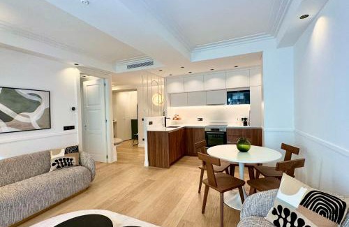 Riquier Apartment | OPERA PROMENADE 4 Brand-new! 4 rooms next to beach balcony sea view