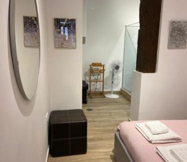 Palacio Apartment | Opera-Suites Luxury La boheme, in the very center of Madrid.