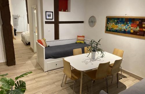 Palacio Apartment | Opera-Suites Luxury La boheme, in the very center of Madrid.