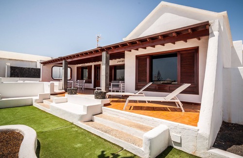 Playa del Cable Villa | OPPORTUNITY! Stunning exclusive Villa next to the sea