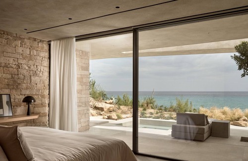 Akrotiri Villa | Opsis Villa II, Quintessential Seafront Living