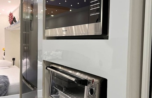 Isla Grande Condo | Opulent Studio - Centric Location & Stunning View
