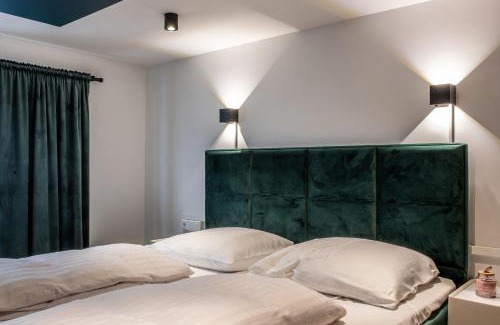 Kreuzberg Apartment | Oran Apartment 1