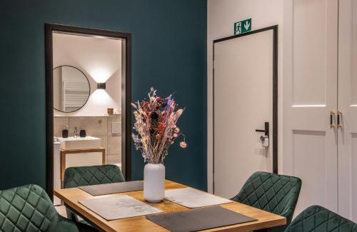 Kreuzberg Apartment | Oran Apartment 3