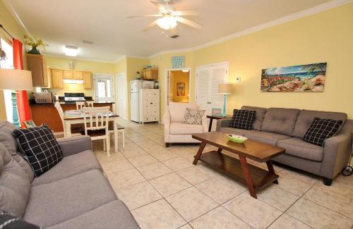 Orange Beach House | Orange Beach Villas - Beach Retreat