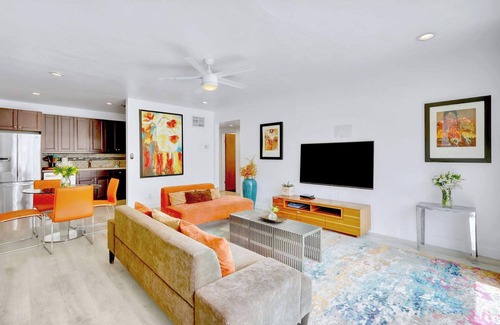 Nurmi Isles Apartment | Orange Dream on the Water