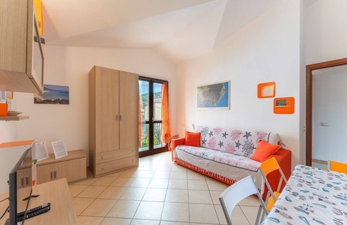 Domus de Maria Apartment | Orange House, 5 minutes from Chia