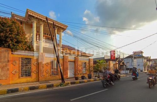Madiun Hotel | Orange inn RedPartner Madiun