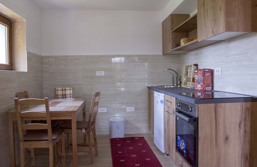 Zabljak Apartment | Orange Slice 1-BDR Apartment