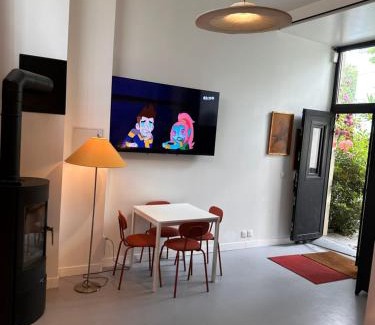 Bois-Colombes Apartment | ORANGE STUDIO 24 24 Access