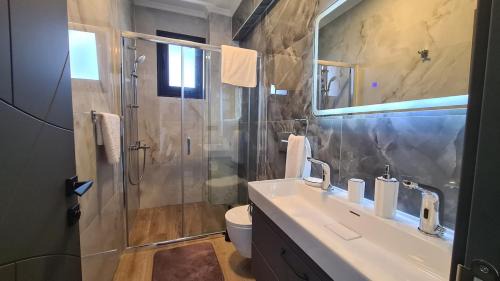 Dalaman Villa | Orange Tree Villa, Happy Tree Houses