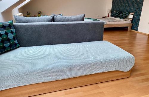 Belso-Ferencvaros Apartment | ORANGEHOMES large studio apartment Erkel street