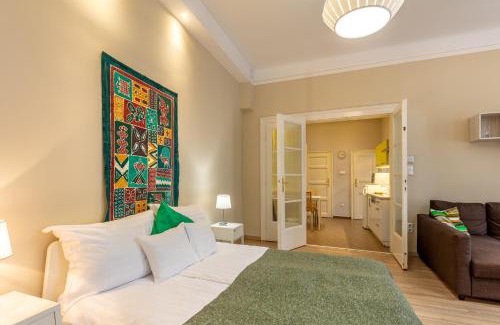 Belso-Ferencvaros Apartment | ORANGEHOMES One Bedroom Comfy Apartment