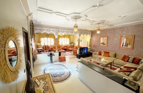 Daoudiate Apartment | Oranger Family House Marrakech City Center, Private Large House, Terasse Garden View, Free Parking
