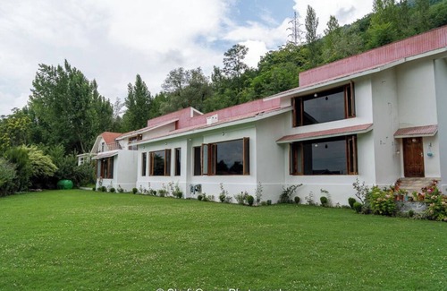 Nishat-Shalimar Hotel | Orania by Atsar