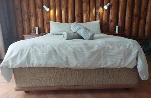Thembelihle Apartment | Oranje-Sig Selfsorg Eenhede