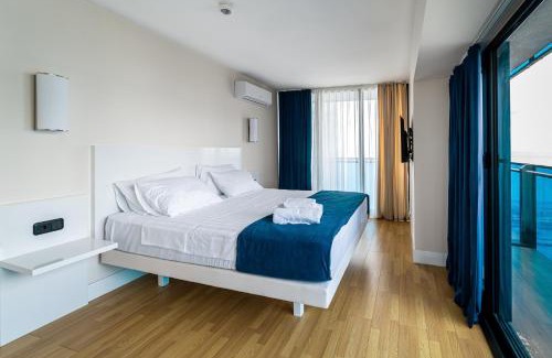 New Boulevard Apartment | Orbi City Sea View