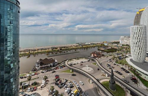 New Boulevard Apartment | Orbi City Sea View