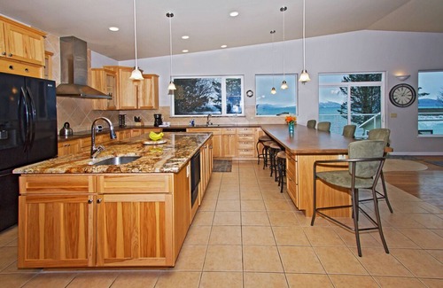 Homer House | ORCA HOUSE SPECTACULAR VIEW! KACHEMAK DRIVE