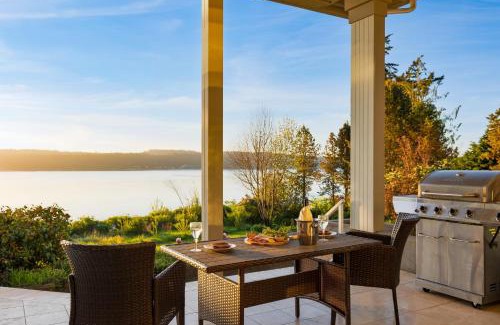 Greenbank House | Orca Ridge on Resort Road by AvantStay A Views