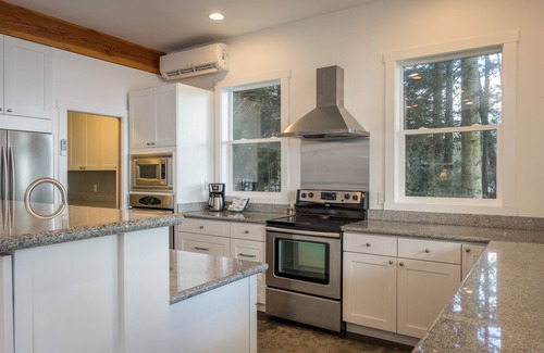 Olga House | Orcas Island, Peapod Cottages with Barn #290B