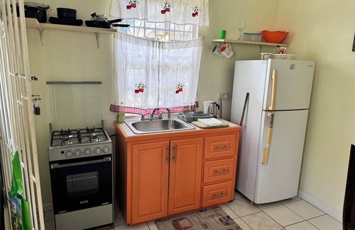 Rodney Bay Apartment | Orchard House Bachelor w/kitchenette