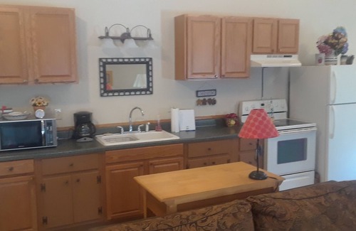 Mohican Township Apartment | Orchard Retreat Malabar Peach & Apple Orchard. Peaceful and Pet Friendly