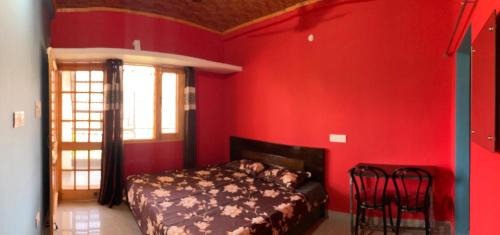 Kandaghat Bed & Breakfast | Orchid Homestay