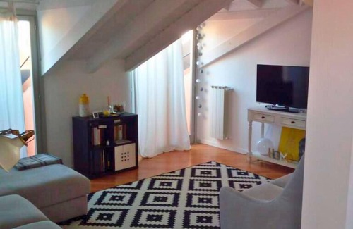 Canobbio Apartment | Orchidee House: La tua casa a Lugano