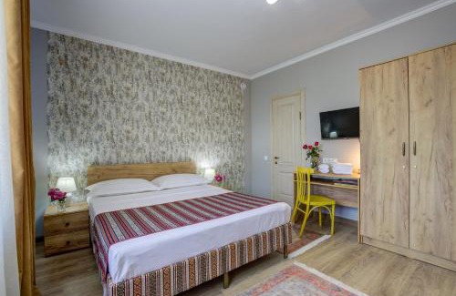 Karakol House | Ordo Hotel