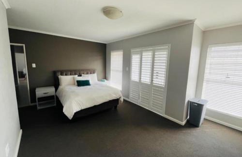 Tembisa Villa | Ore Private property