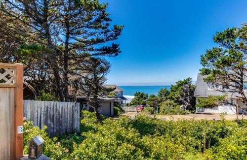 South Beach House | Oregon Bed n' Beach