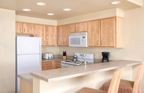Seaside Gilbert District Resort | Oregon coast's most breathtaking waterfront!
