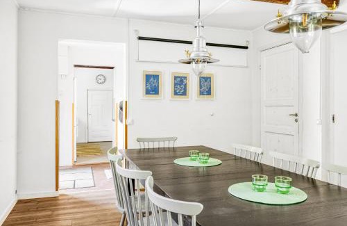 Sjobo House | Orehus - Country side cottage with garden