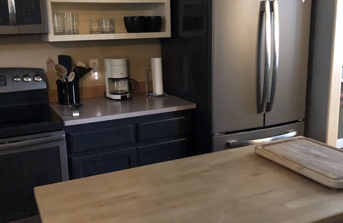 Hillsboro House | Orenco Townhouse - Near Intel and Nike